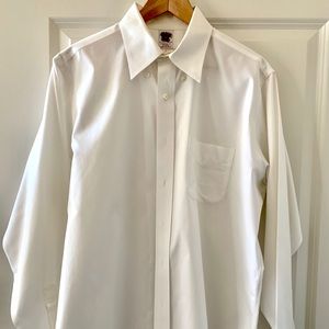 Brooks Brothers men’s dress shirt 16 1/2 - 33